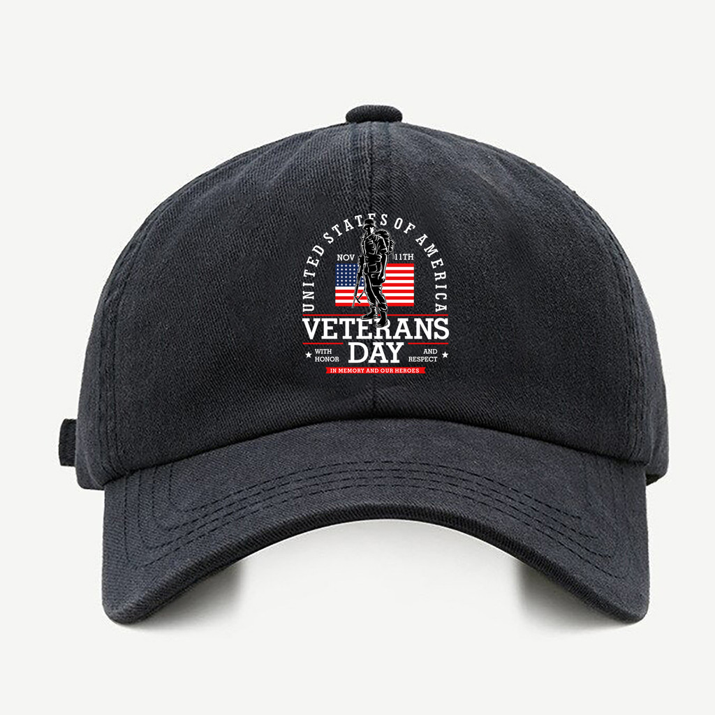 Bone baseball masculino preto Dia do VeteranoCom regualgem cores bege e branco