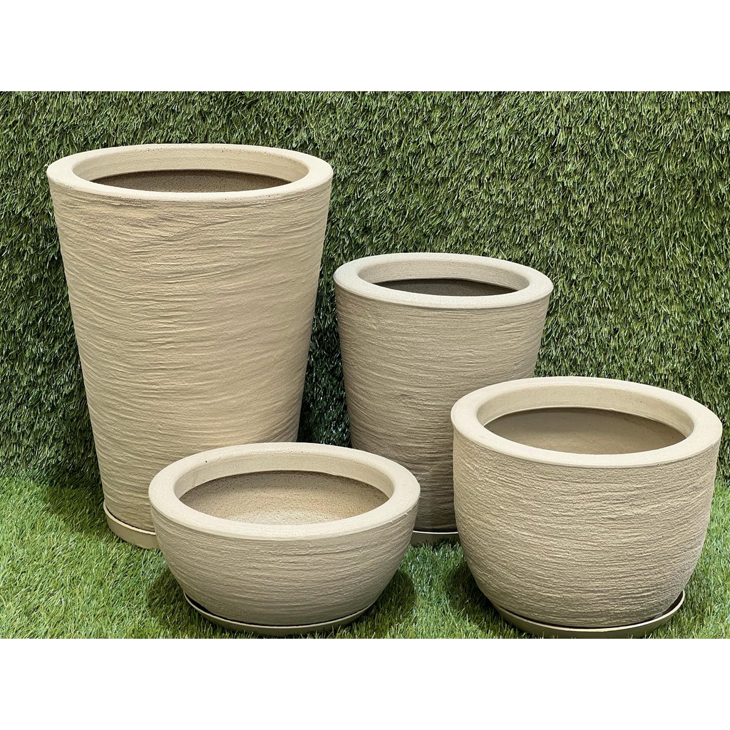 Kit 4 Vasos Texturizados Planta Flor Polietileno Coluna Redonda N1 N2+ Bojo N1+ Bacia N1 Com Pratos - Home & Living