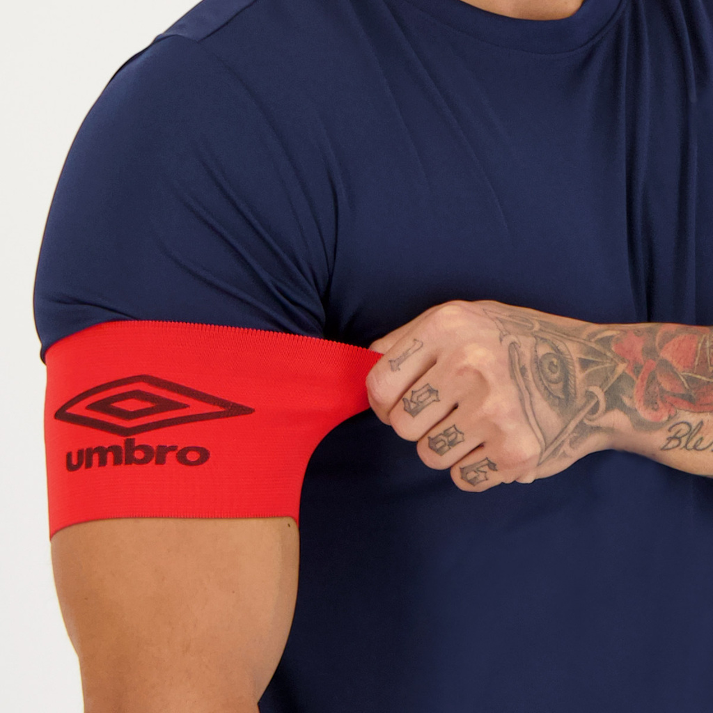Faixa de Capitão Umbro Elástica Vermelha