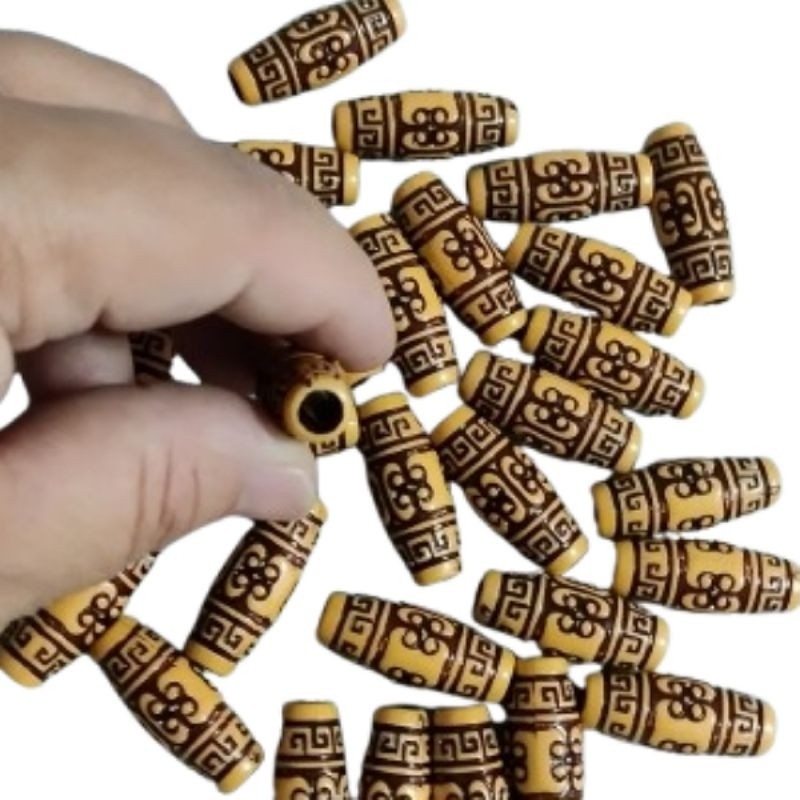 Azeitona Imitação De Madeira Tribal  Em Plástico