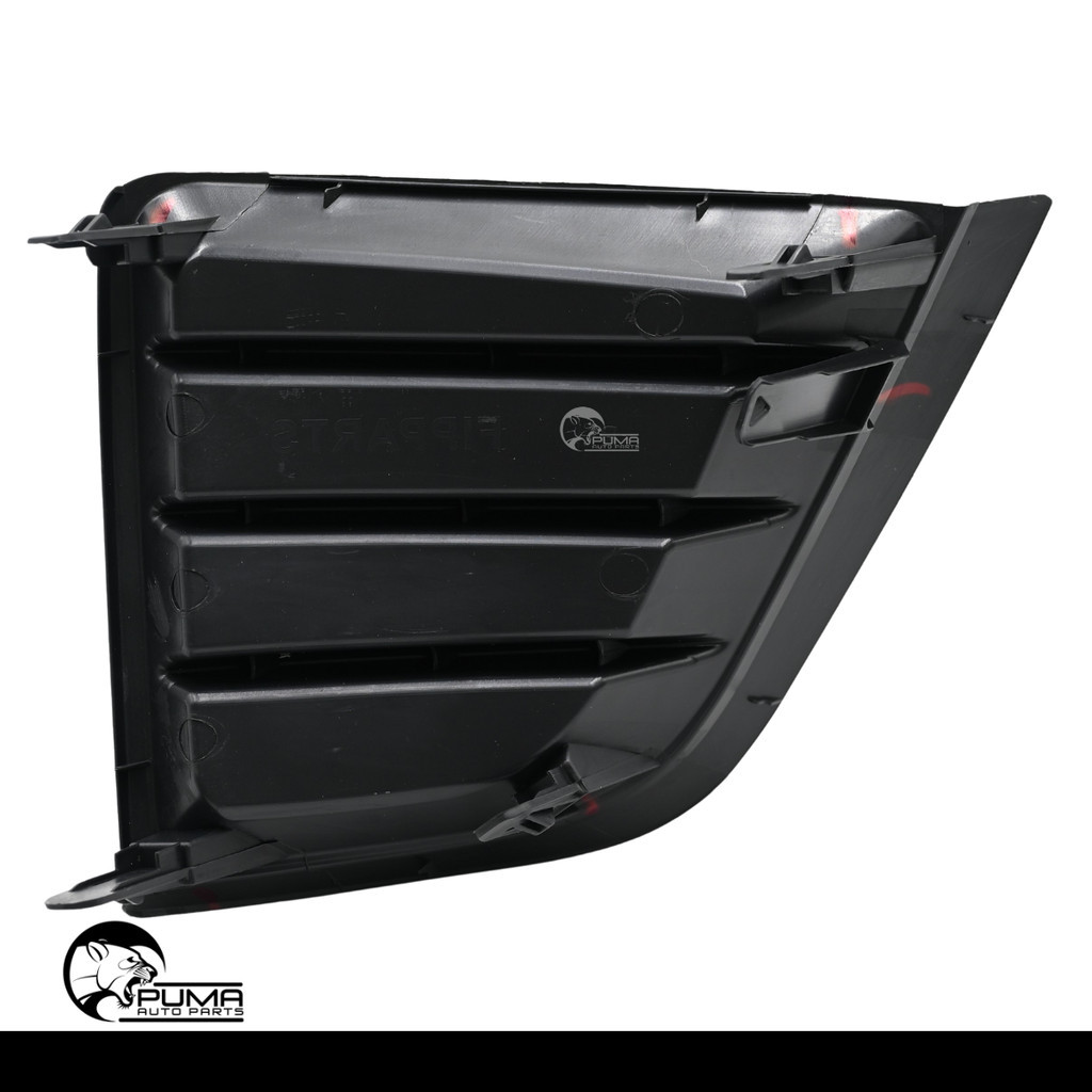 Par Grade Moldura Farol Milha Corolla 2015 2016 2017 Com Furo — imagem 2 de 2