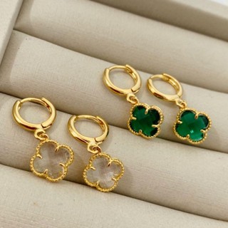 Brinco Argola Banhada a Ouro 18k Trevo Delicado em Oferta na Shopee