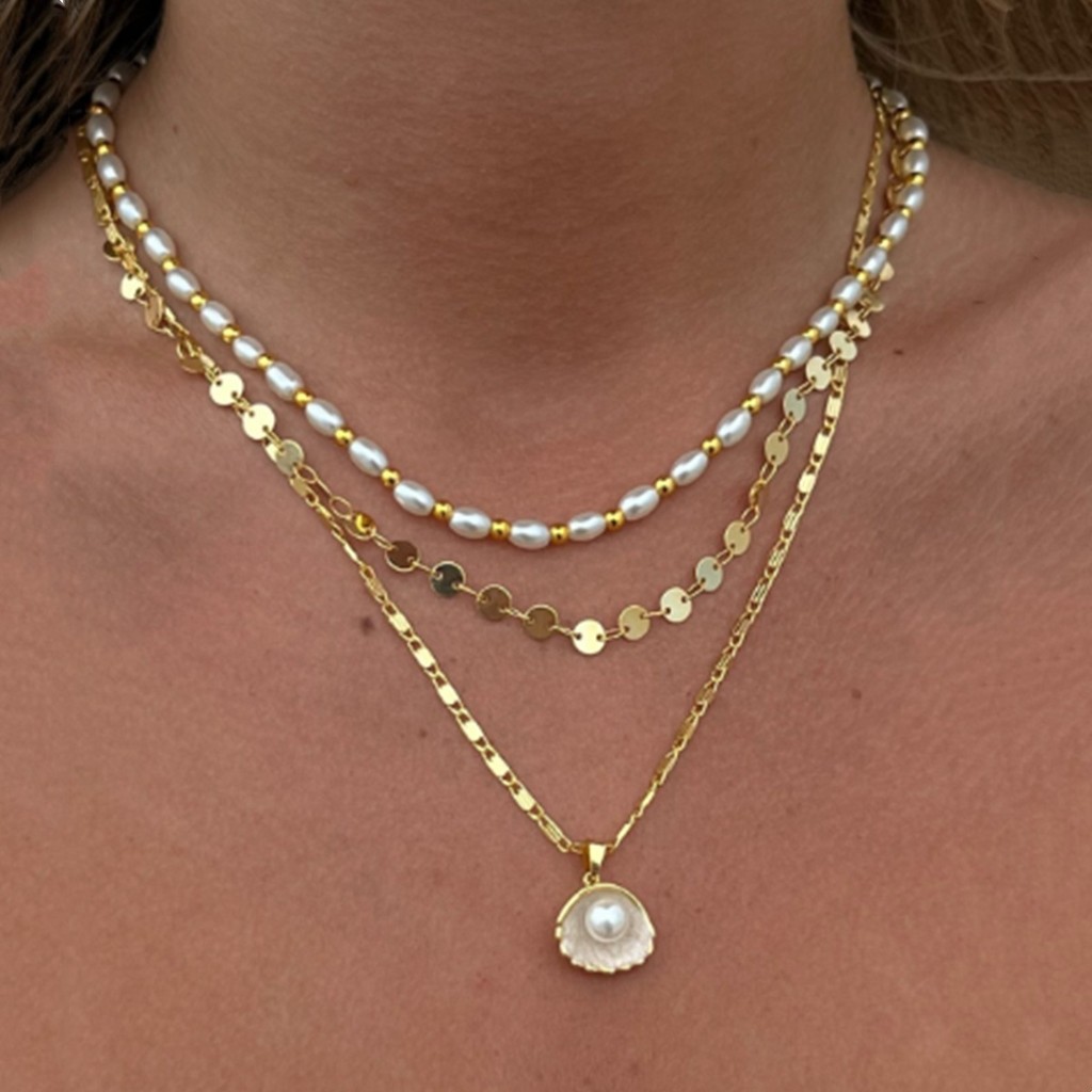 Conjunto Colar Multicamadas Imitação de Pérola com Pingente de Concha para Mulheres