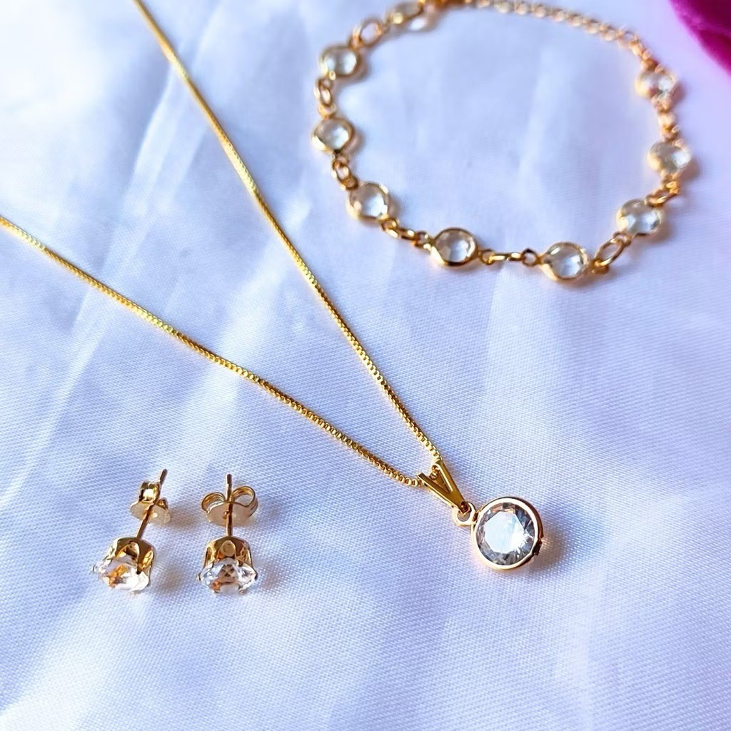 Kit Conjunto Colar + Pulseira+ Brinco Ponto de Luz Banhado a Ouro 18k à prata 925 em Oferta na Shopee