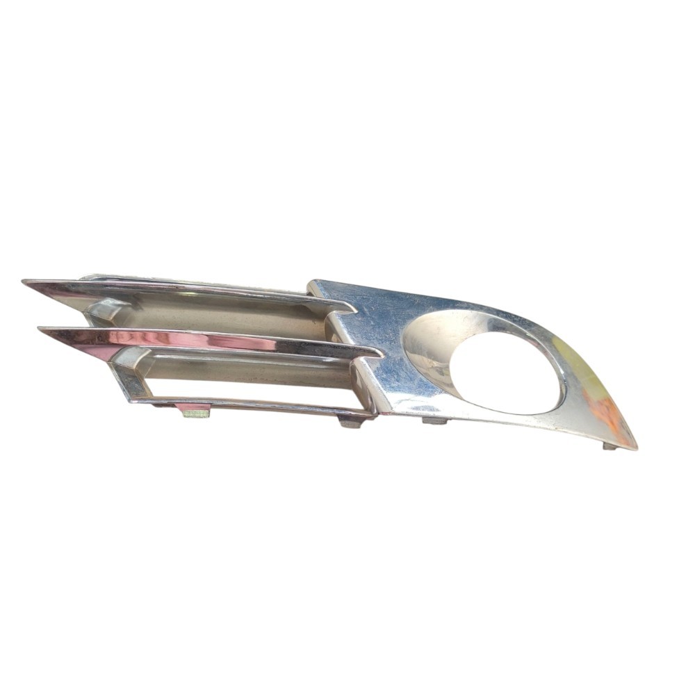 Moldura Para-Choque Milha Ld Direito Gm Vectra 2006 a 2012