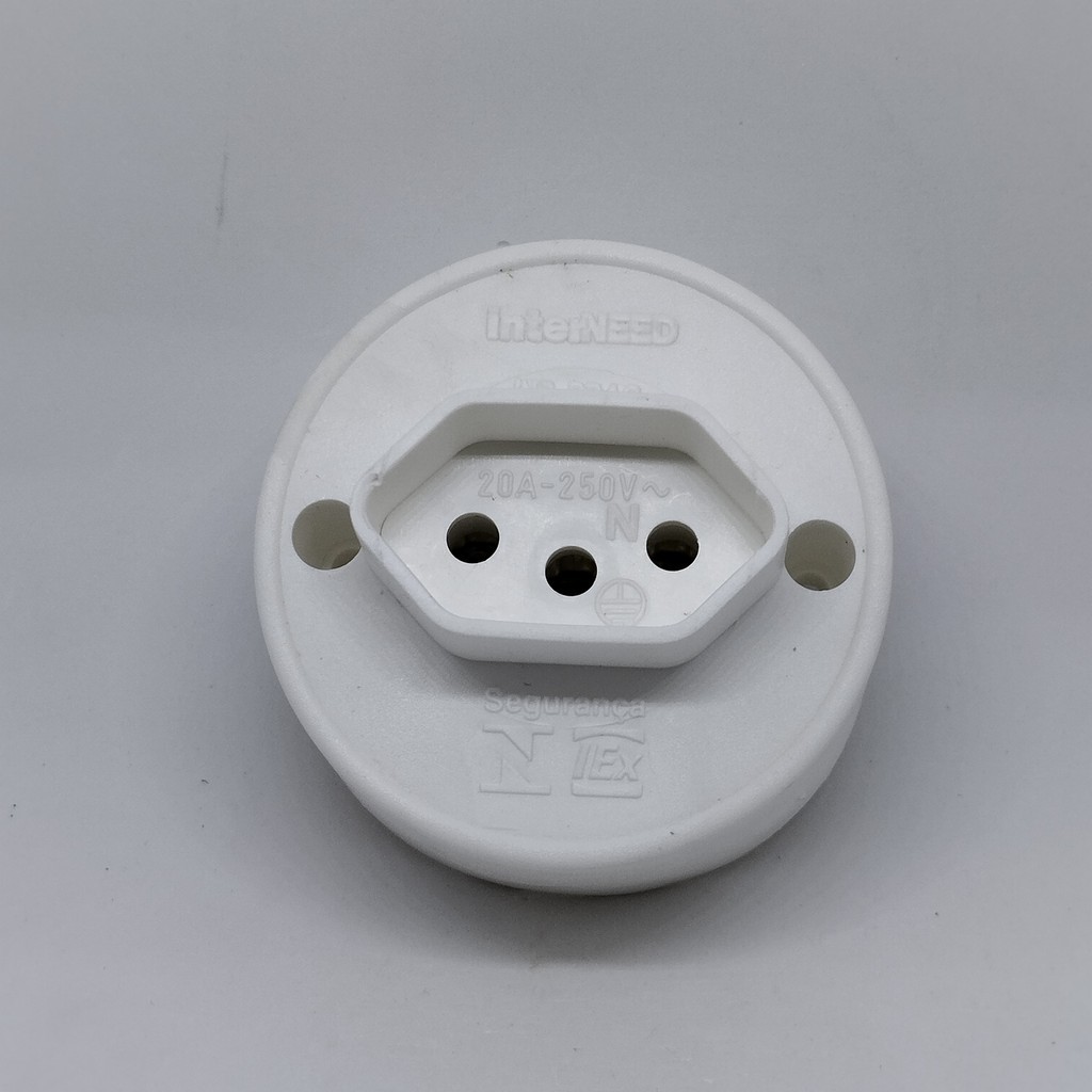 TOMADA DE SOBREPOR 20A 250V REDONDA BRANCA INTERNEED