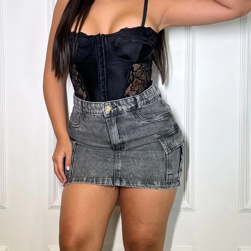 Saia Cargo Jeans Curta Feminina Moda com Lycra Bolso na Lateral Estilosa Cintura Alta Grafit Cinza
