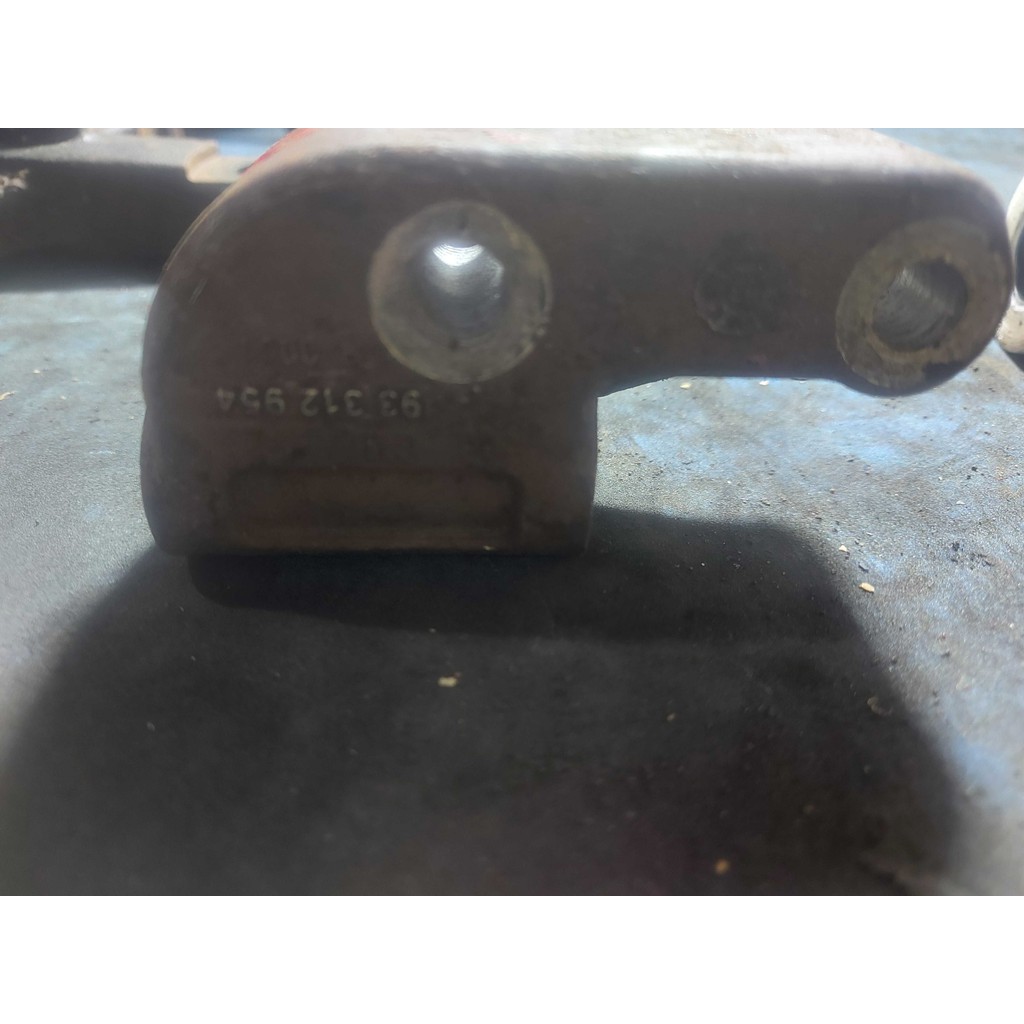 Suporte Alternador 2.0 Gm Astra Vectra Zafira 1994 A 1996