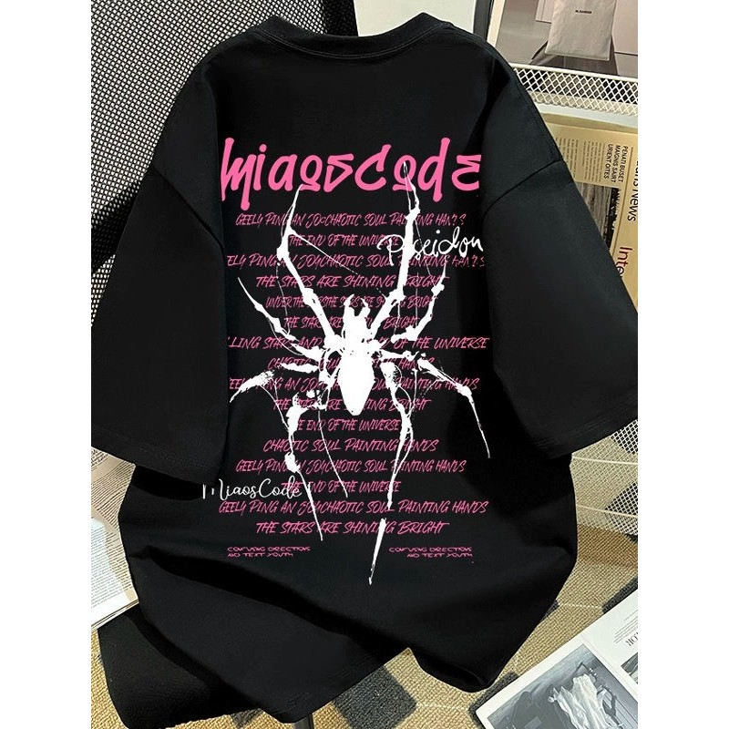 2025 Novo Camiseta Camisa Oversize com Estampa de Aranha e Letras em Moderno e Grunge para Estilo Streetwear