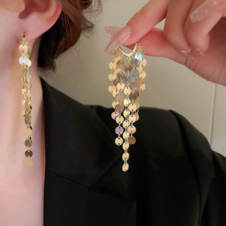 [Novo estilo de venda quente] Brincos de borla com corrente de lantejoulas europeias americanas, brincos de estilo de Me em Oferta na Shopee