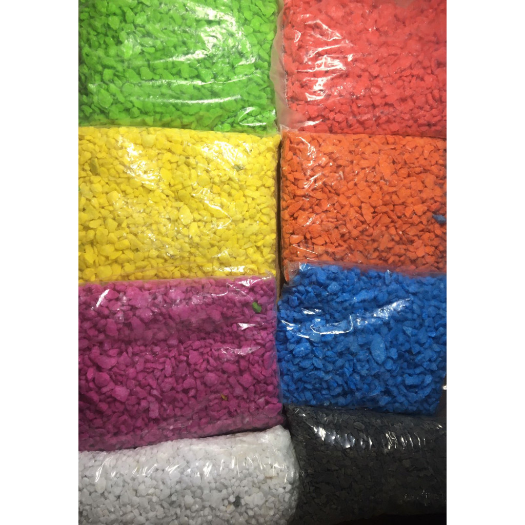 pedra colorida para decoração, artesanato , aquário 2  pacotes de aproximadamente 700g varias cores