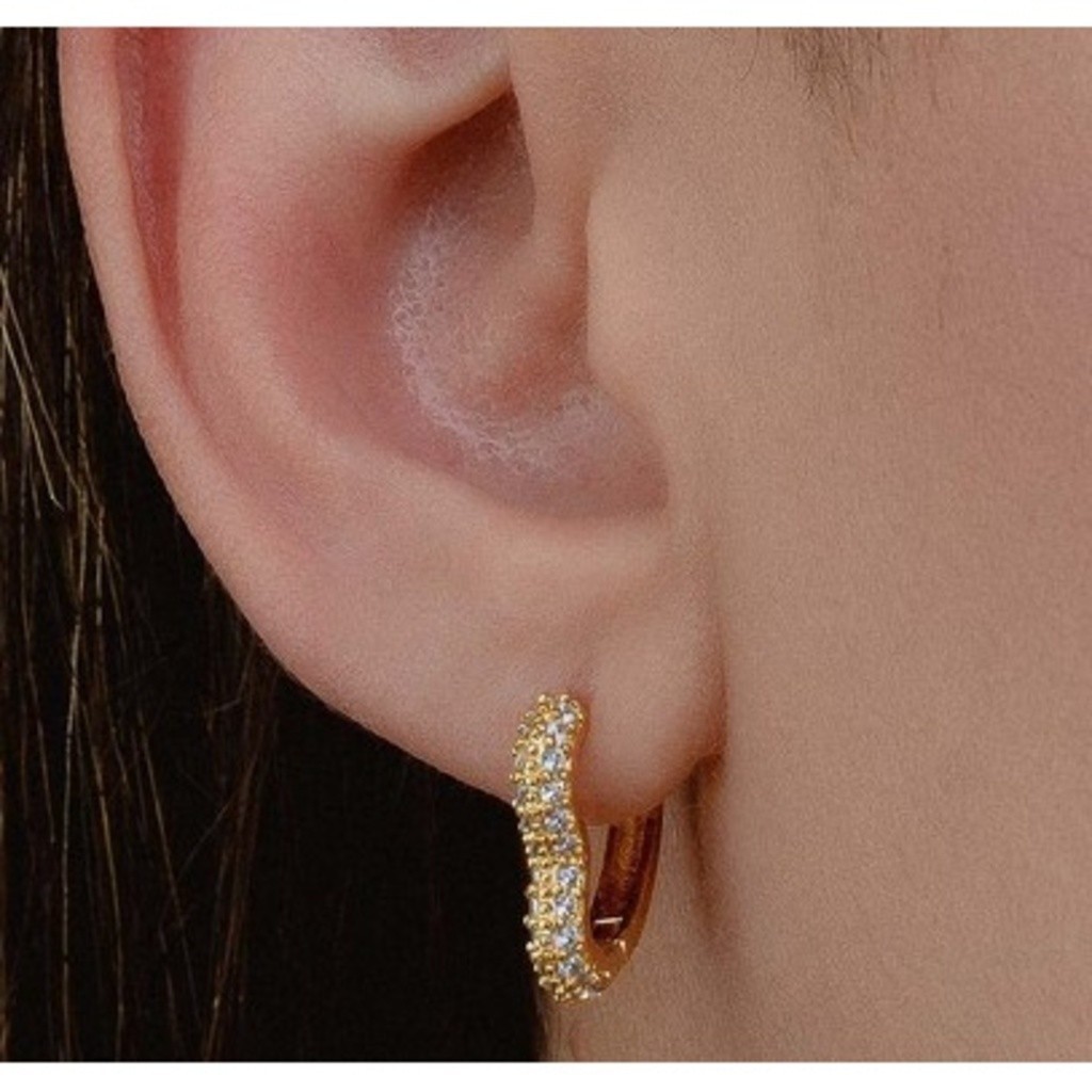Um par Argolas de Brincos Pequeno Folheados com Strass Alta Qualidade strass Lindo — imagem 2 de 2