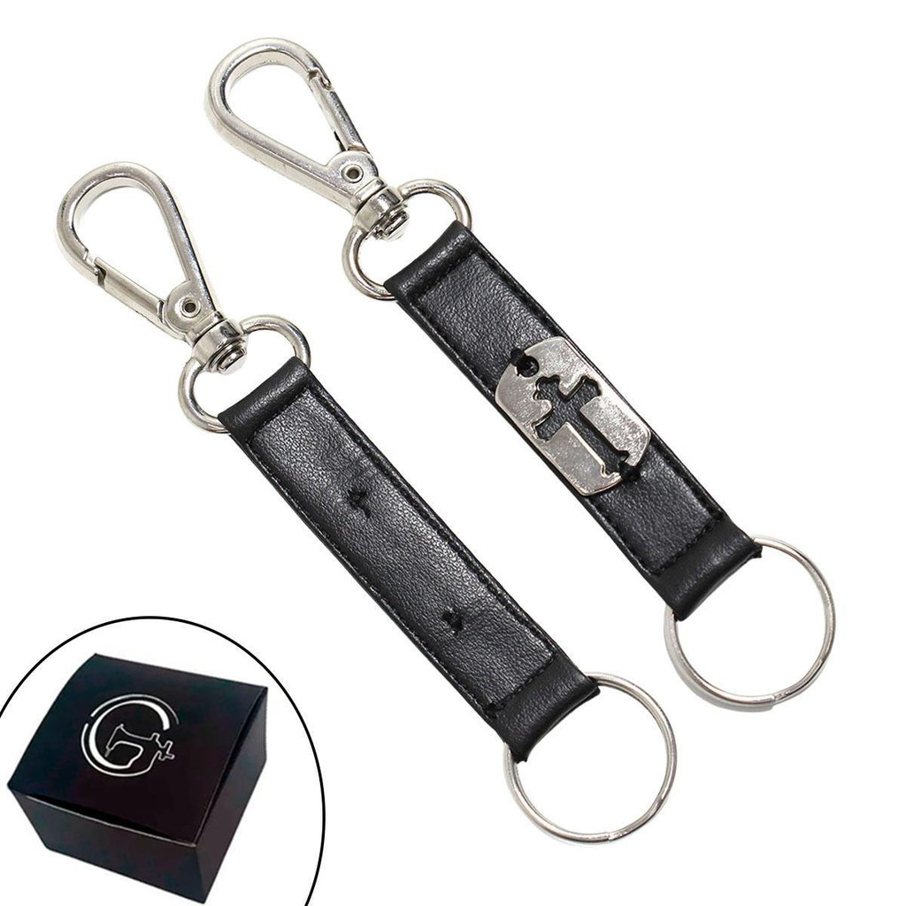 Chaveiro SLIM Tradicional Pingentes Personalizado Tag Cruz Vazada Fecho Mosquetão