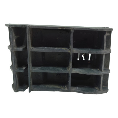 Guia Para-choque Diantei Esquerdo Corsa Sedan 94/02 93236279
