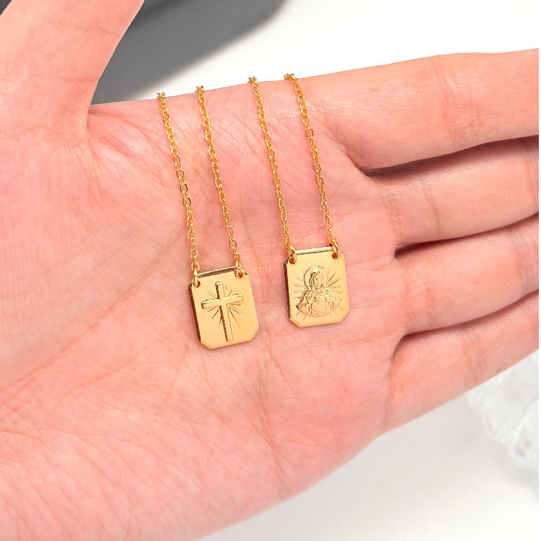 Escapulário Corrente Masculino com Sagrado Coração de Jesus e Jesus Cristo Crucifixo Banhado a Ouro 18k ou prata 925