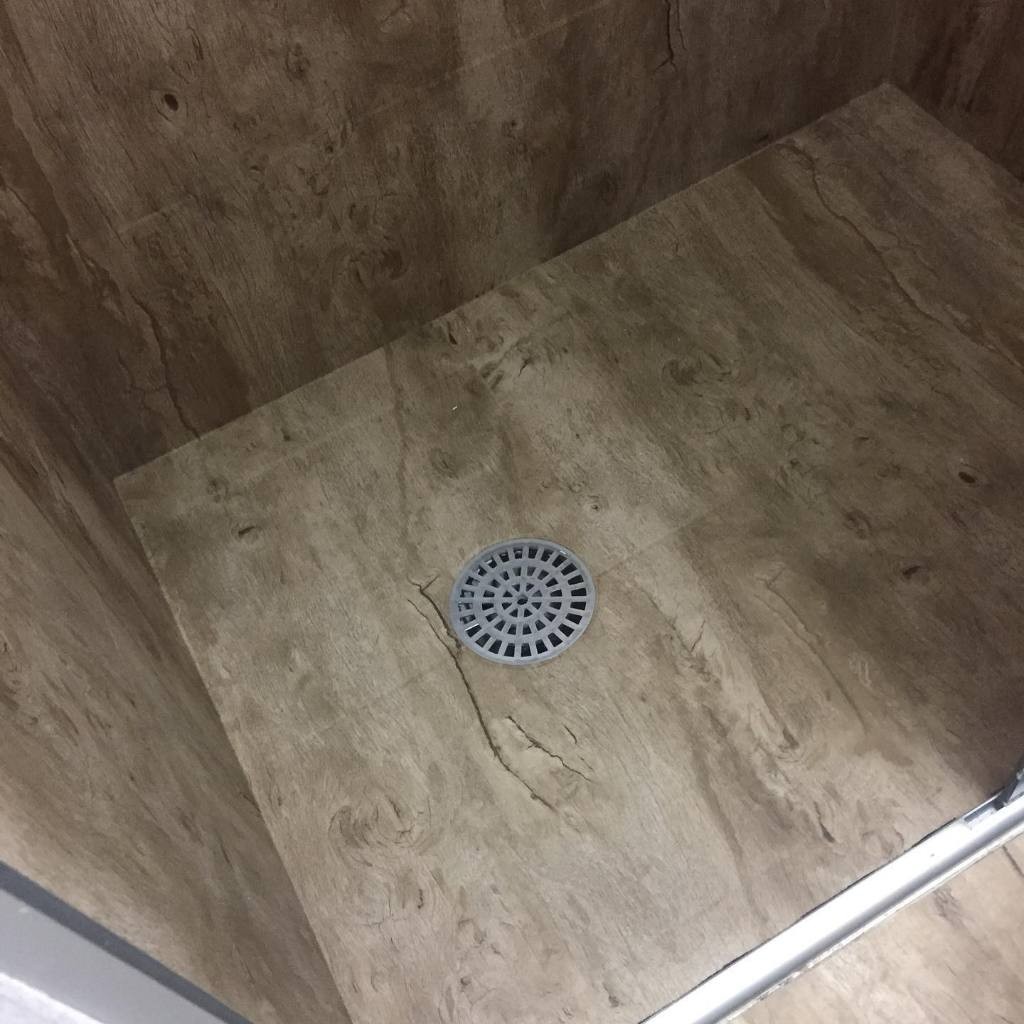 Adesivo para Chão Grosso: Onde Comprar | BuscaProdutos