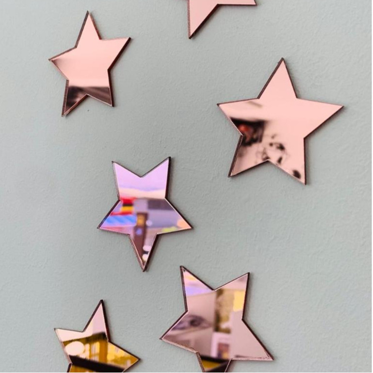 Kit 20 Estrelas Decorativas em Acrílico Espelhado