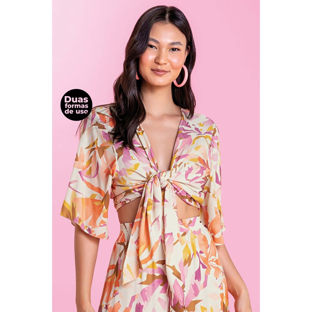 Blusa Feminina Estampado Digital Floral Marialícia Bege - Women Clothes