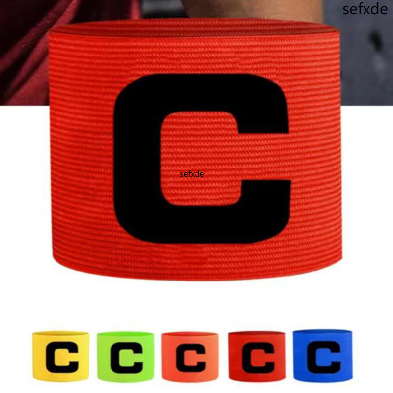 Braçadeira Do Capitão Jogo De Futebol Logotipo De Agrupamento Anti-Queda Abotoaduras De Velcro Adulto Crianças Elástico em Oferta na Shopee