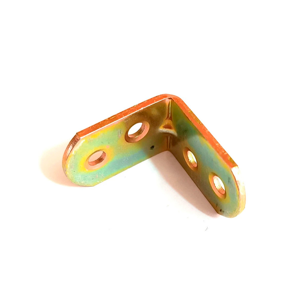 Kit 100 Cantoneiras Bicromatizada 30MM Em L Para Moveis 3x3cm Para Fixação Apoios