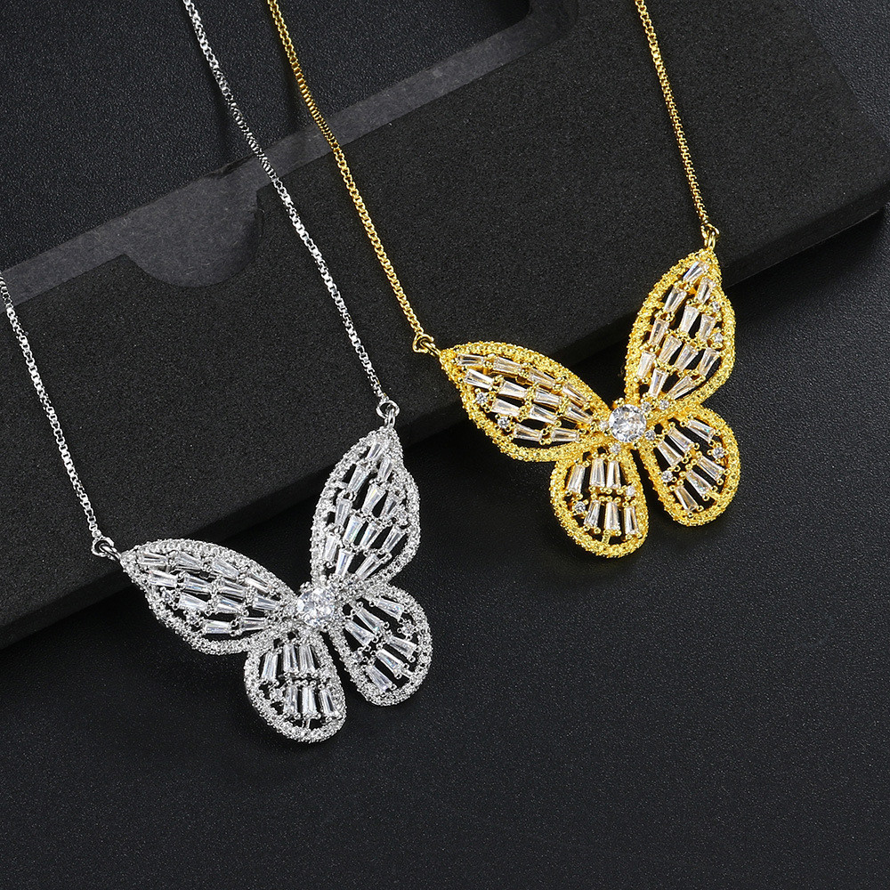 Popular Europeu Americano Popular Zircon Hollow Butterfly Necklace ins Style Hip Hop Cadeia de Clavícula Feminina