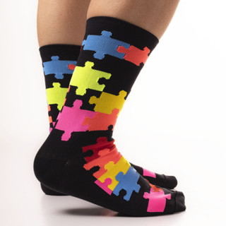 MEIA DE CICLISMO FEMININA MOUNTAIN BIKE CORRIDA CROSSFIT CANO MÉDIO QUEBRA CABEÇA AUTISMO em Oferta na Shopee