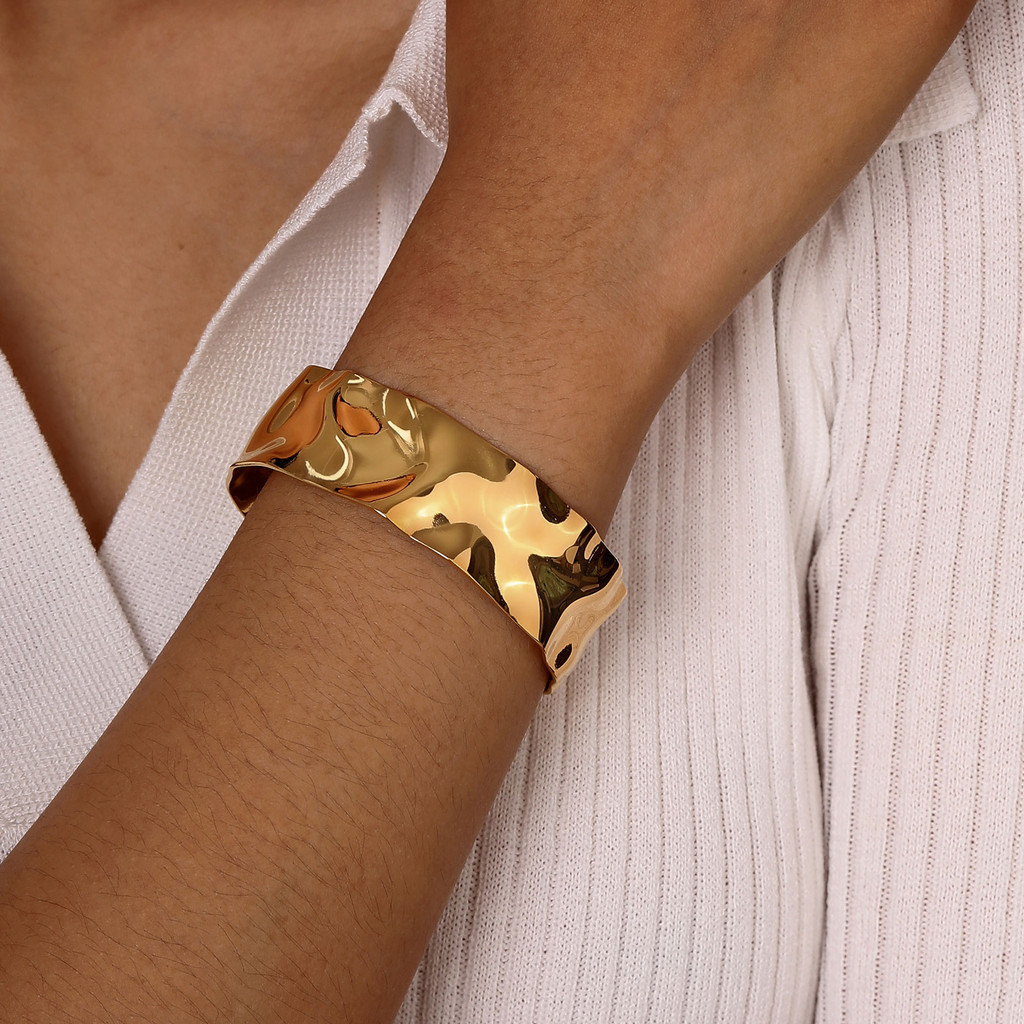 Vnox Pulseira Feminina De Aço Inoxidável Padrão Pregueada Full Light Open Wide Gold Fashion Jewelry Presente De Aniversário