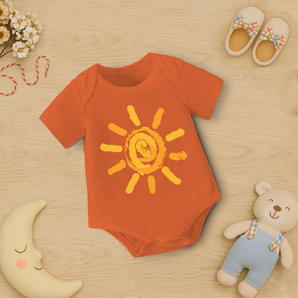 Body Bebê Sol Estilizado | Estampa Ilustrativa com Toque Acolhedor Design Afetivo e Criativo