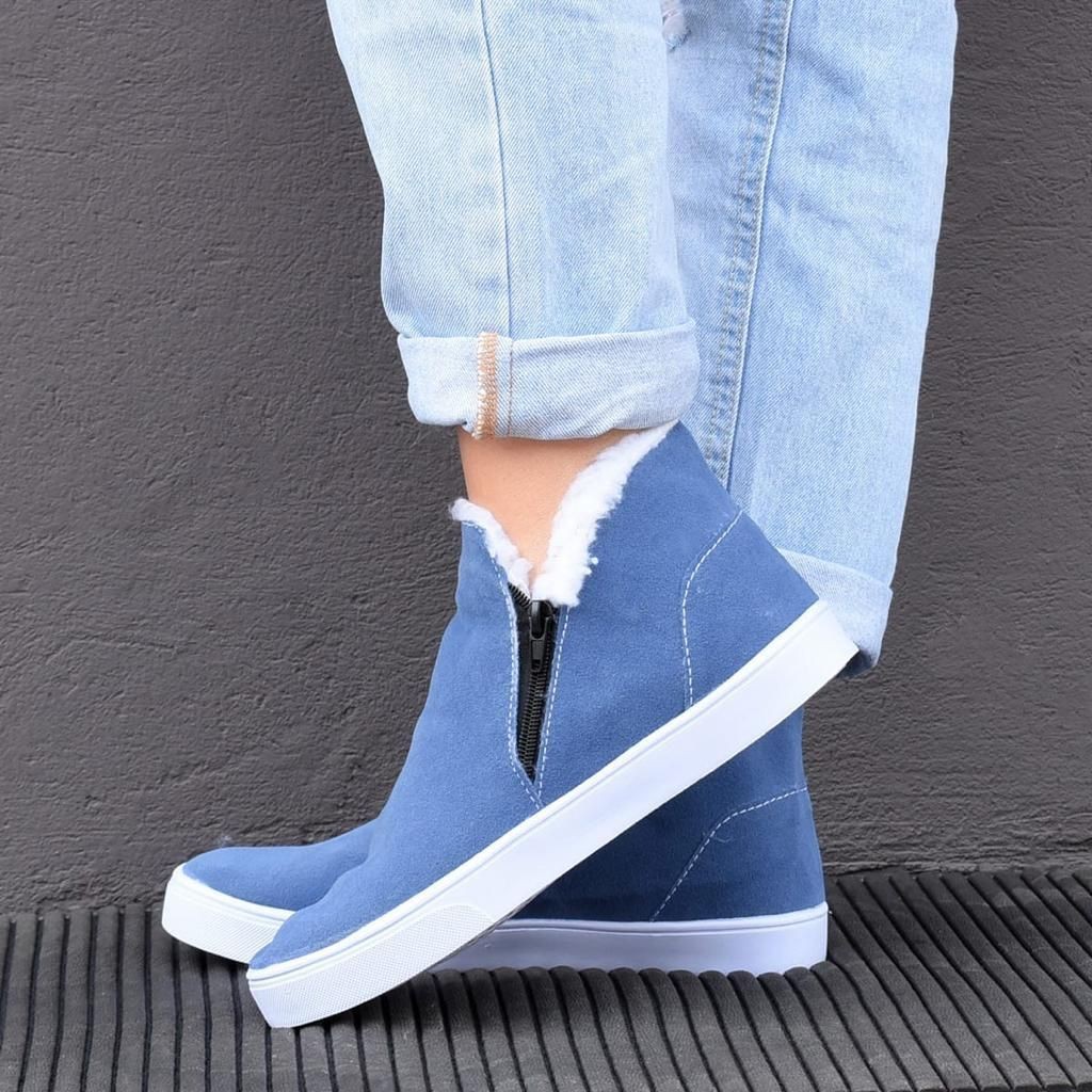 Tênis botinha apeluciada, bota cano curto com pelo para o inverno toda forrada de pelinho por dentro, bota frio, bota q
