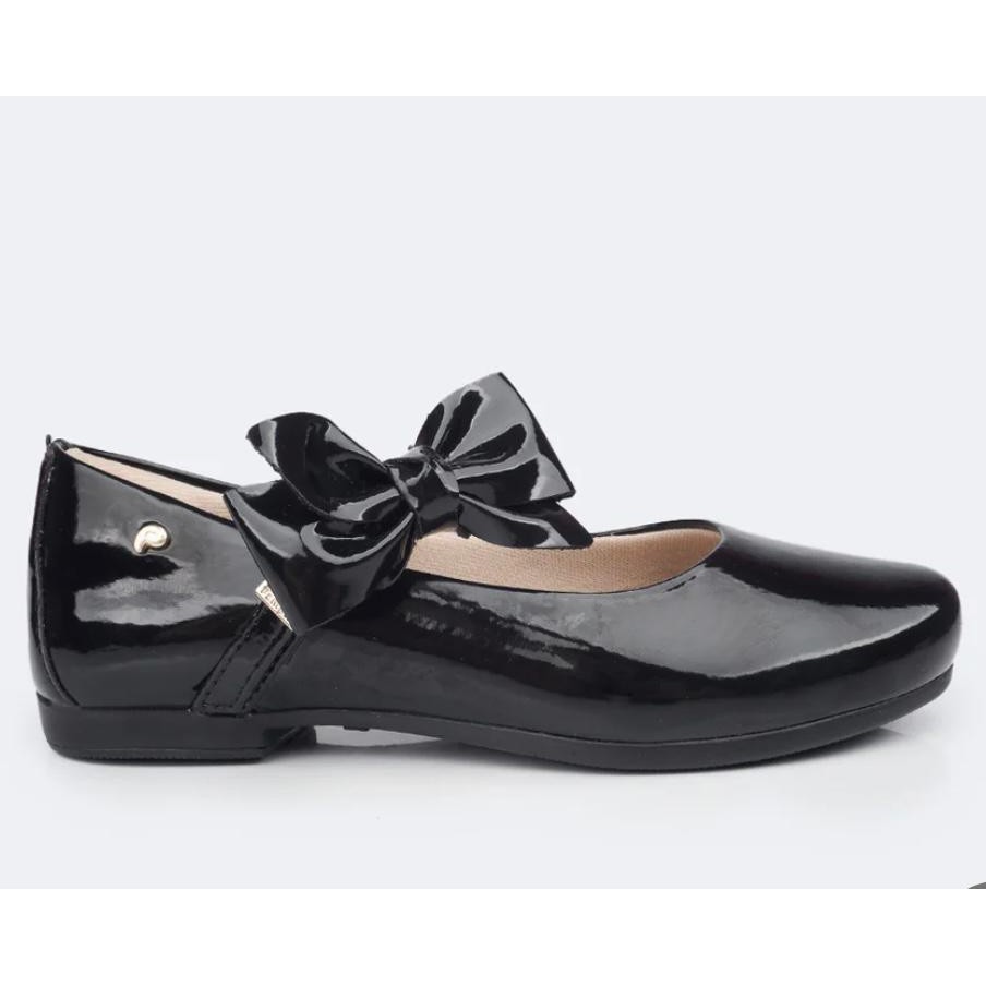 Sapato Feminino Pampili Angel Com Fivela Preto Verniz