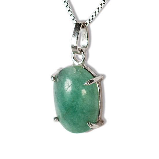 Colar Cabochão Oval Esmeralda Natural na Garra Prata 950