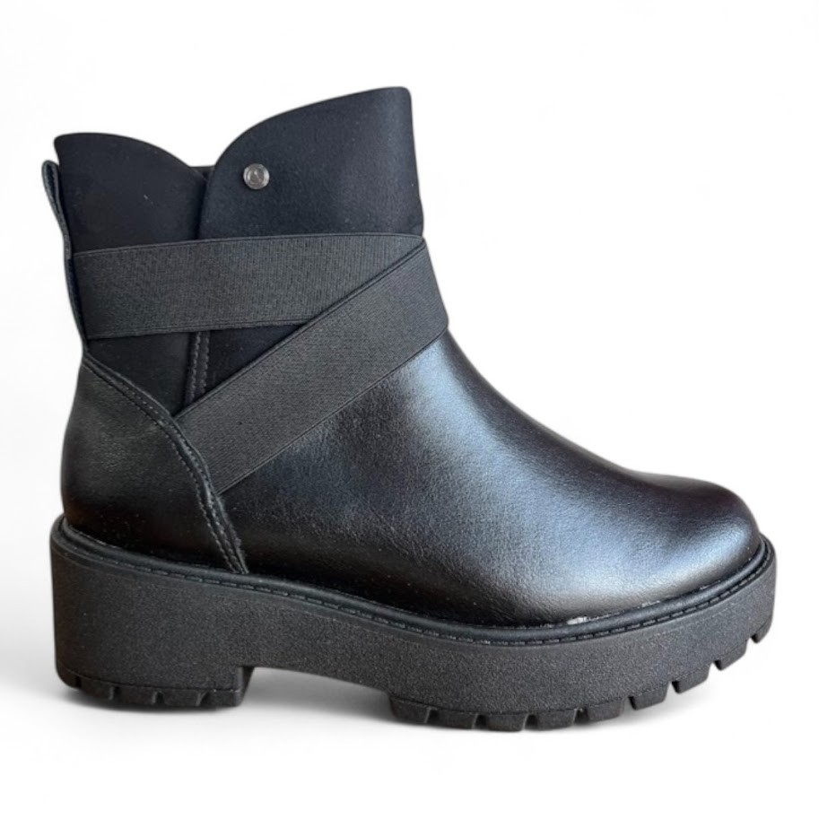 Bota Feminina Comfortflex Tratorada Cano Curto Preta
