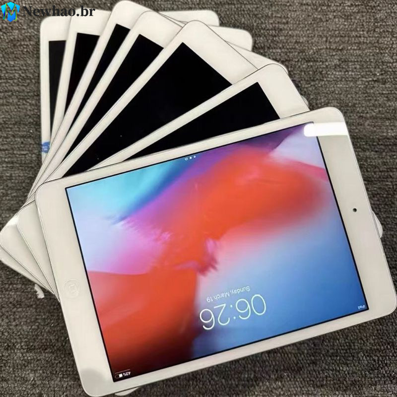 Mini Tablet PC Usado 7.9 Polegadas WiFi Primeira Geração 90 % Novo
