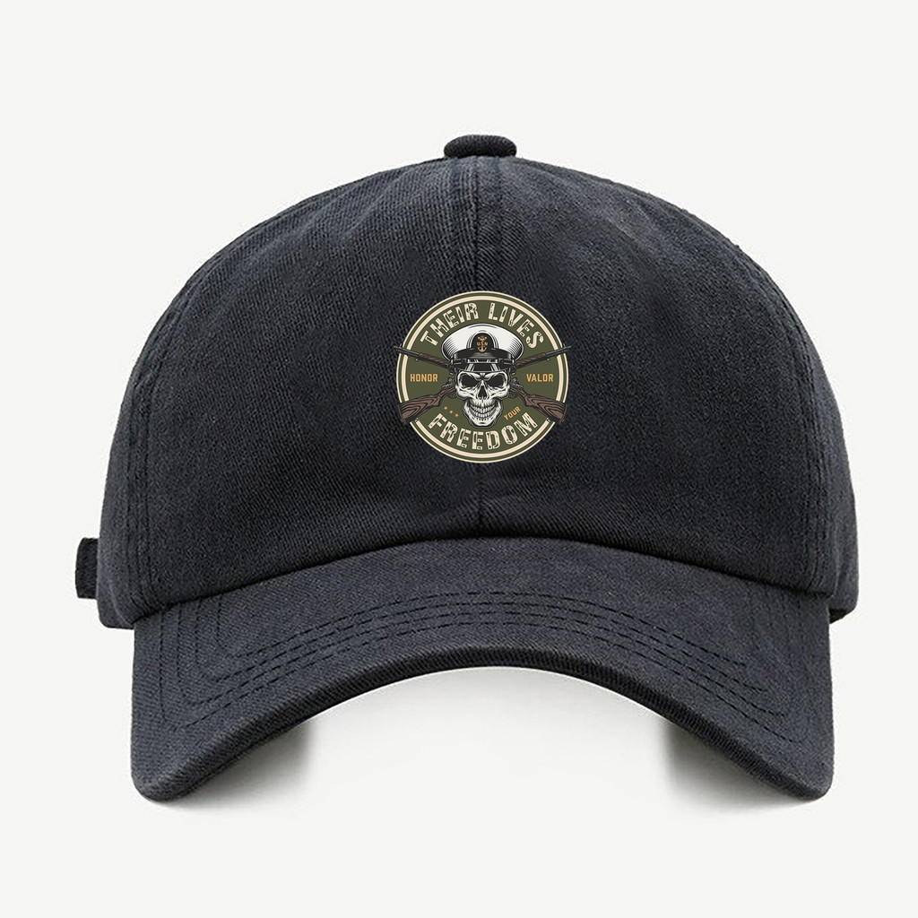 Bone baseball masculino preto Their Lives FreedomCom regualgem cores bege e branco