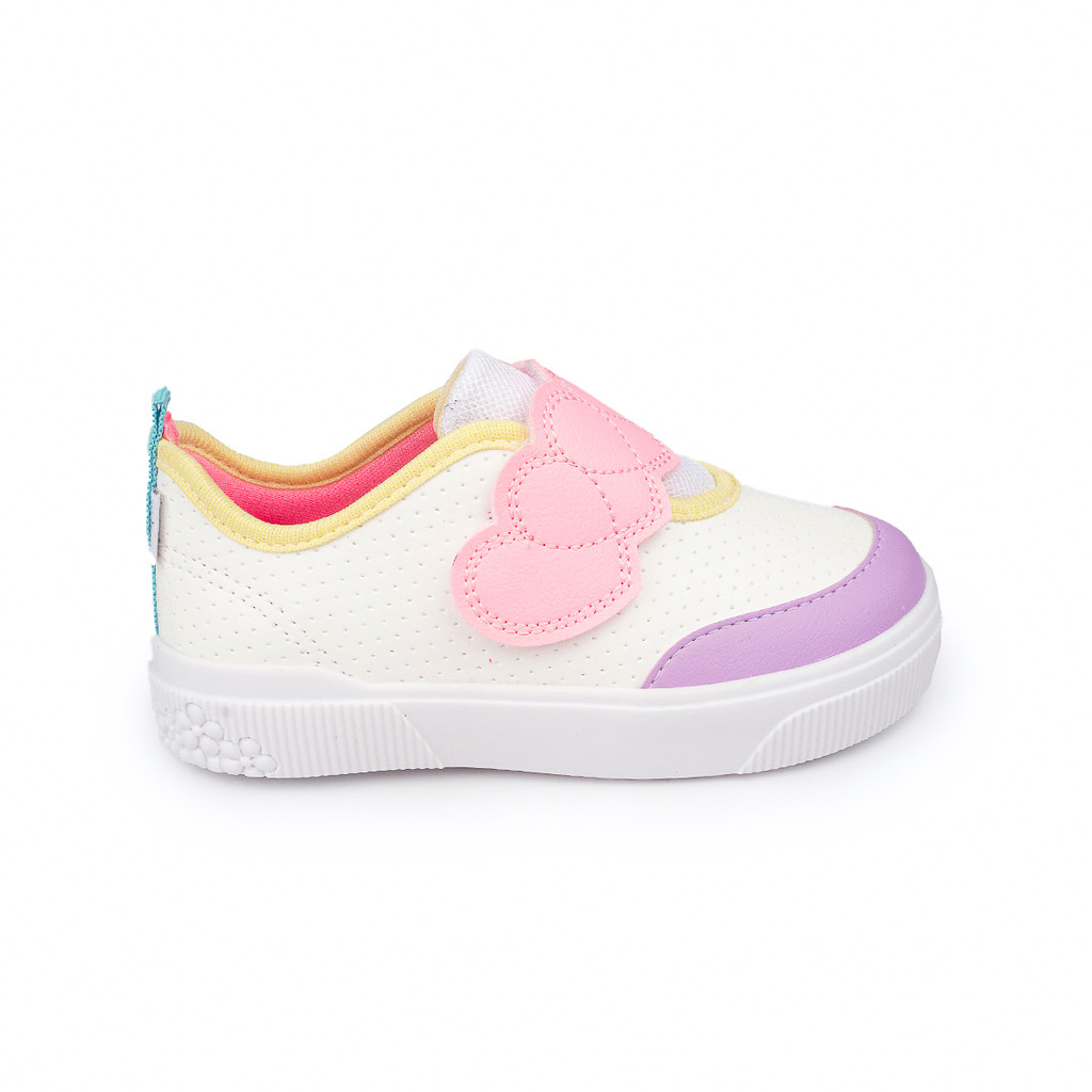 Tênis Infantil Pampili Yumi Corações Bordados e Recortes em Oferta na Shopee