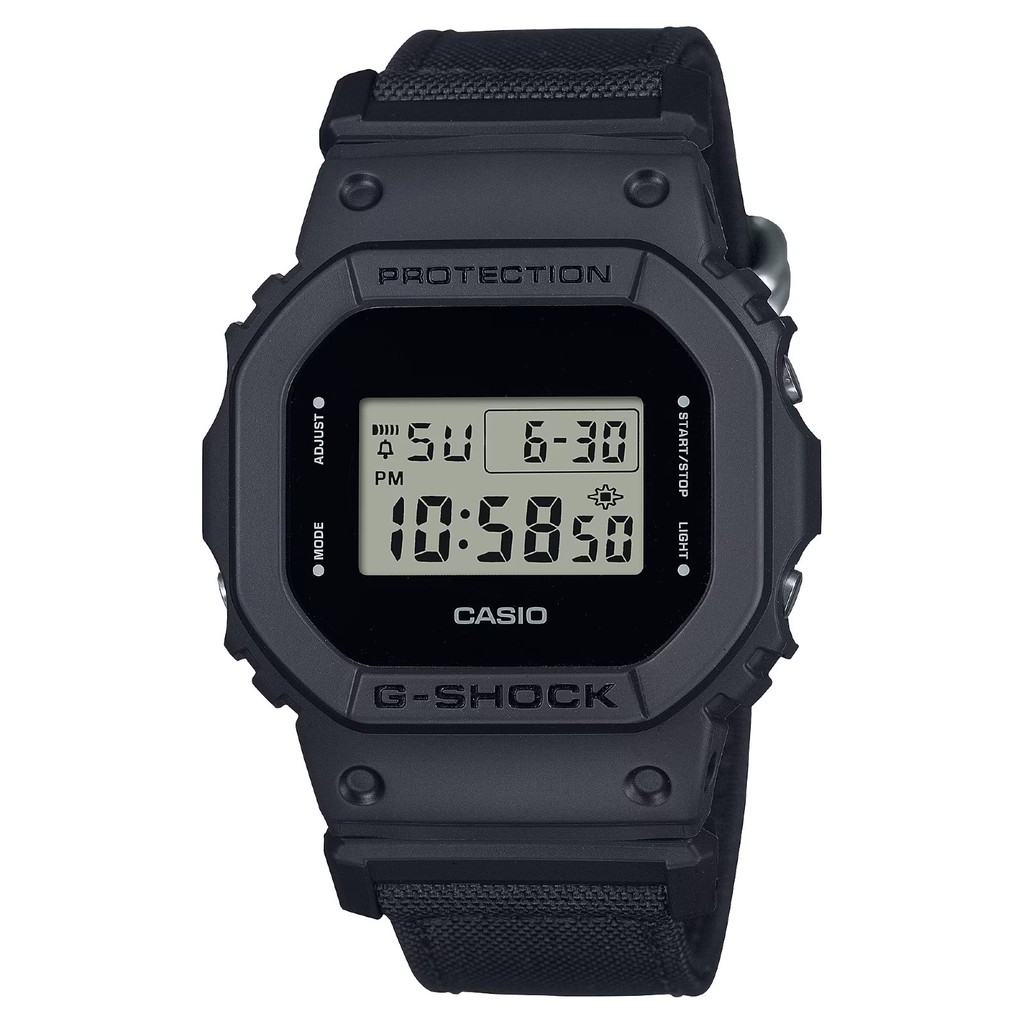 Relógio Casio G-Shock DW-5600BCE-1DR Pulseira em Cordura