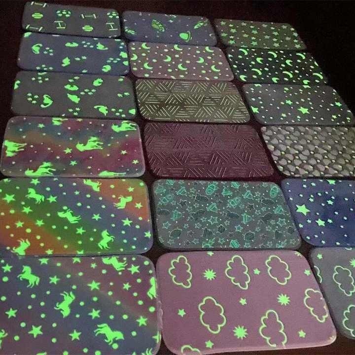 Luminosos Tapetes para quarto Sala de Estar/ Banheiro/ Quarto- Antiderrapantes e Super Absorvente- Brilha no Escuro em Oferta na Shopee