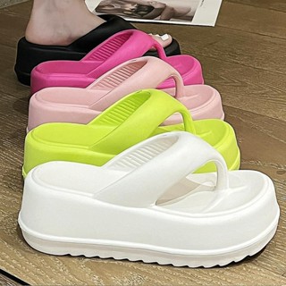 Novo Flip-Flops de Calcanhar de Calcanhar de Verão 7CM de espessura com cunha 819 em Oferta na Shopee