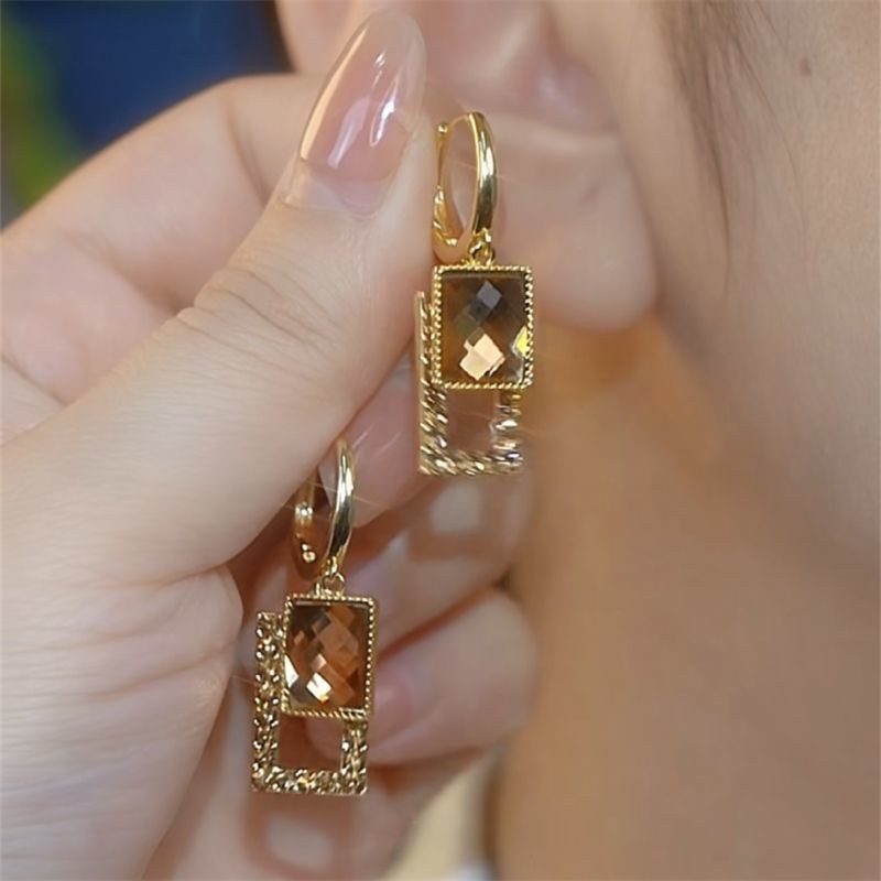 brincos elegantes femininos, brincos de cristal femininos, brincos de aço inoxidável elegantes e luxuosos em Oferta na Shopee