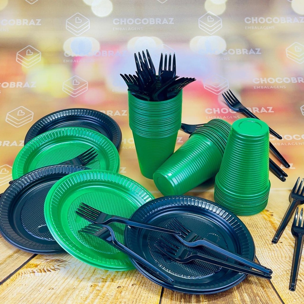 Kit Festa 50 PESSOAS DESCARTAVEIS GARFO + PRATO + COPO (VERDE E PRETO) em Oferta na Shopee