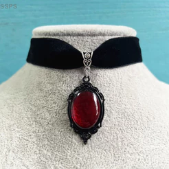 [Sspsps] Gothic Vampire Cameo Pendant Choker Colar De Veludo Para Mulher Gargantilha De Jóias De Feitiçaria FAH