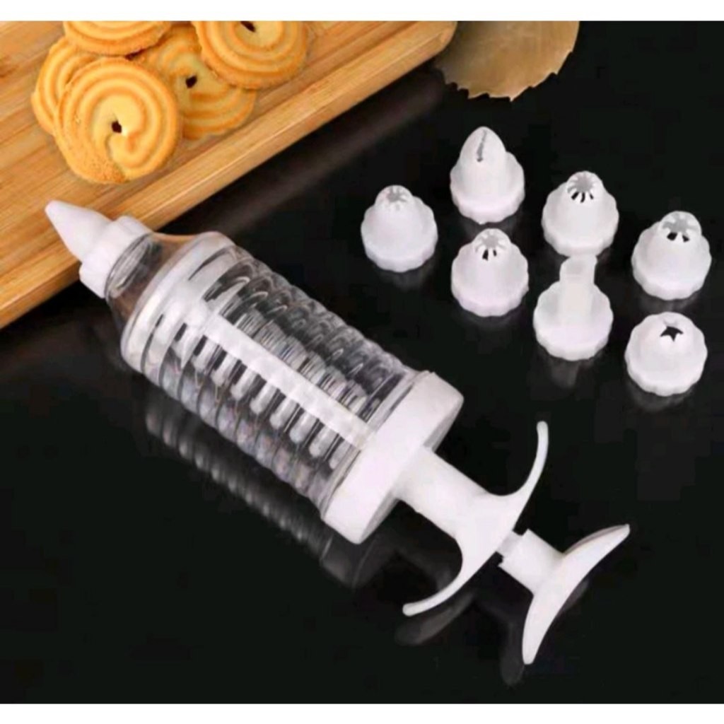 OFERTA Kit Confeiteiro com 8 Bicos Decorador de Bolo Bisnaga