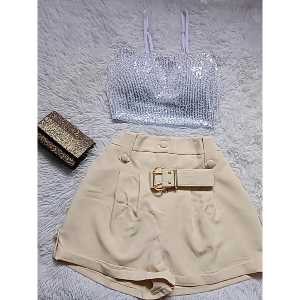 CONJUNTO PLUS SIZE/ SHORT ALFAIATARIA BOLSOS + CROPPED RETO PAETE ALCINHA PLUS SIZE (cinto modelo variado)