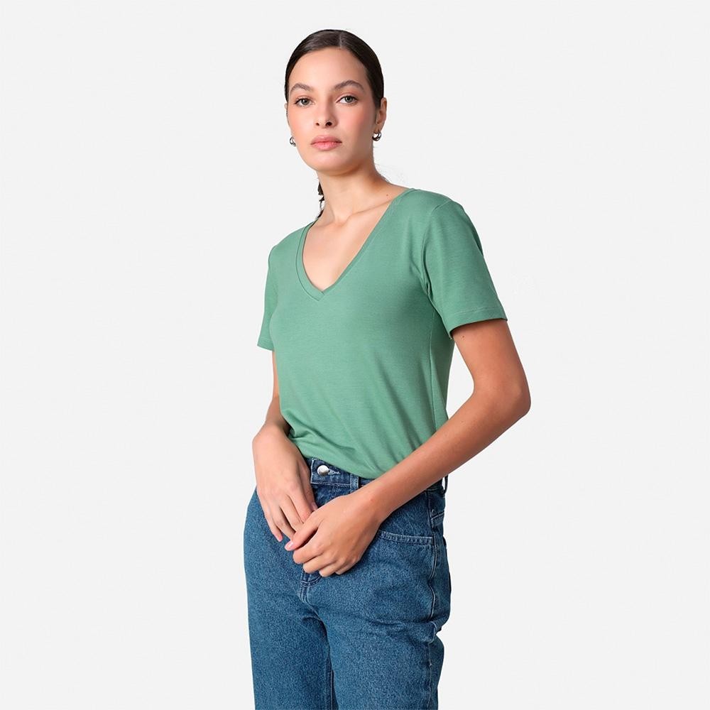 Tech T-Shirt Modal V Premium Feminina | Basico.com