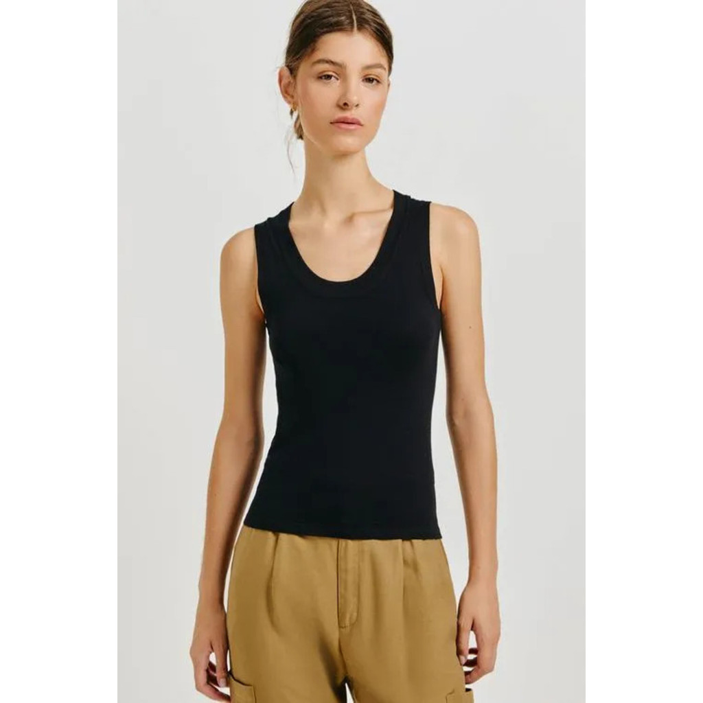 REGATA FEMININA SLIM DECOTE U EM TRICÔ DE VISCOSE - HERING