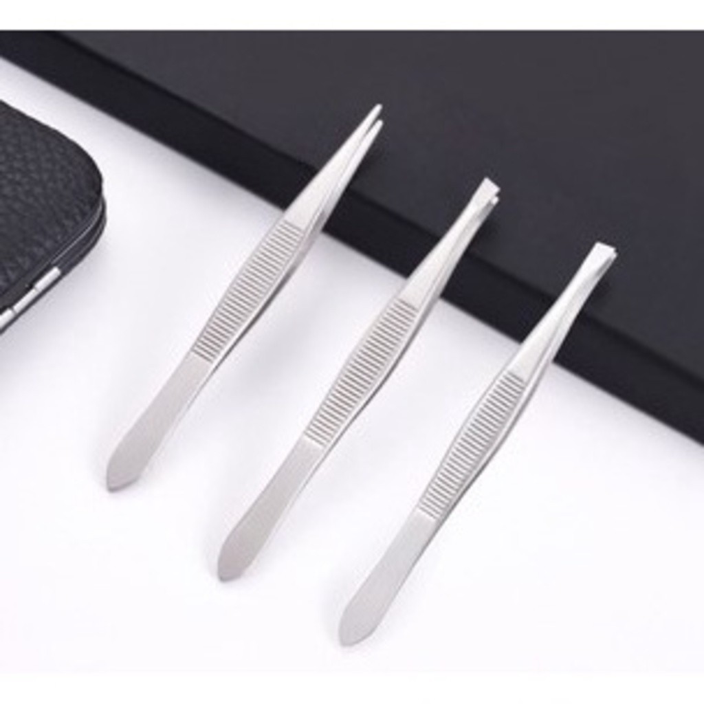 Kit 3 Pinças Para Designer De Sobrancelhas /3 ponta diferente/1Ponta Reta e1ponta inclinada e 1ponta fina em Oferta na Shopee