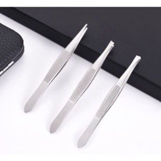 Kit 3 Pinças Para Designer De Sobrancelhas /3 ponta diferente/1Ponta Reta e1ponta inclinada e 1ponta fina em Oferta na Shopee