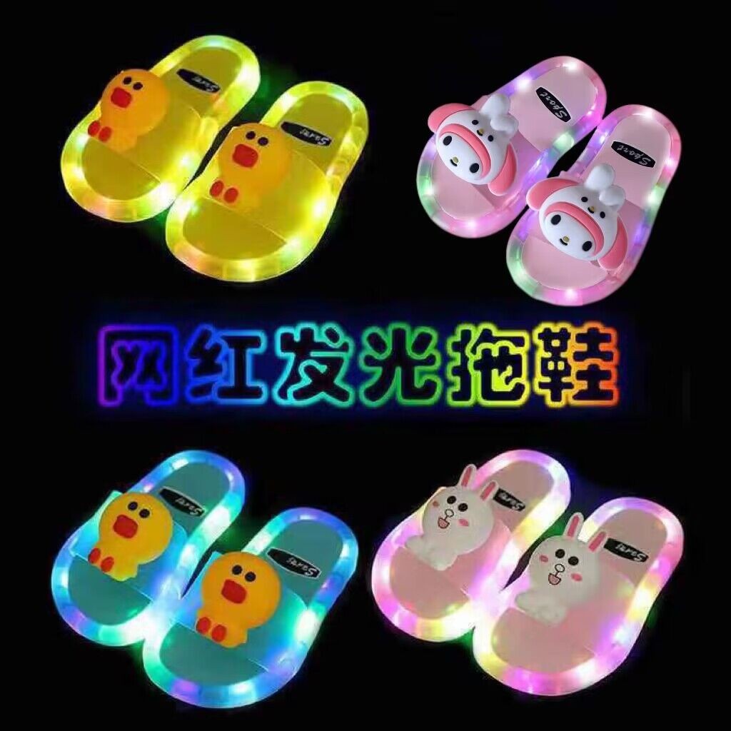 Crianças chinelos verão luminoso influenciador meninos meninas ao ar livre Wear dos desenhos animados bonito médio grand em Oferta na Shopee