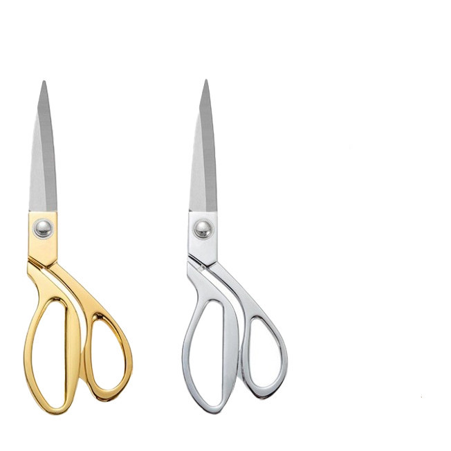 Tesoura Uso Profissional Para Costureira 20cm 24cm 26cm em Oferta na Shopee