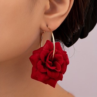 Brincos de tecido, brincos de design de nicho da moda, novos brincos de rosa vermelha brilhante generosos e exagerados em Oferta na Shopee